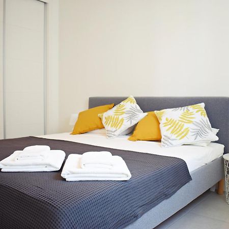 מאלגה Amalia'S Home: Luminoso Apartamento Muy Cerca De La Playa מראה חיצוני תמונה