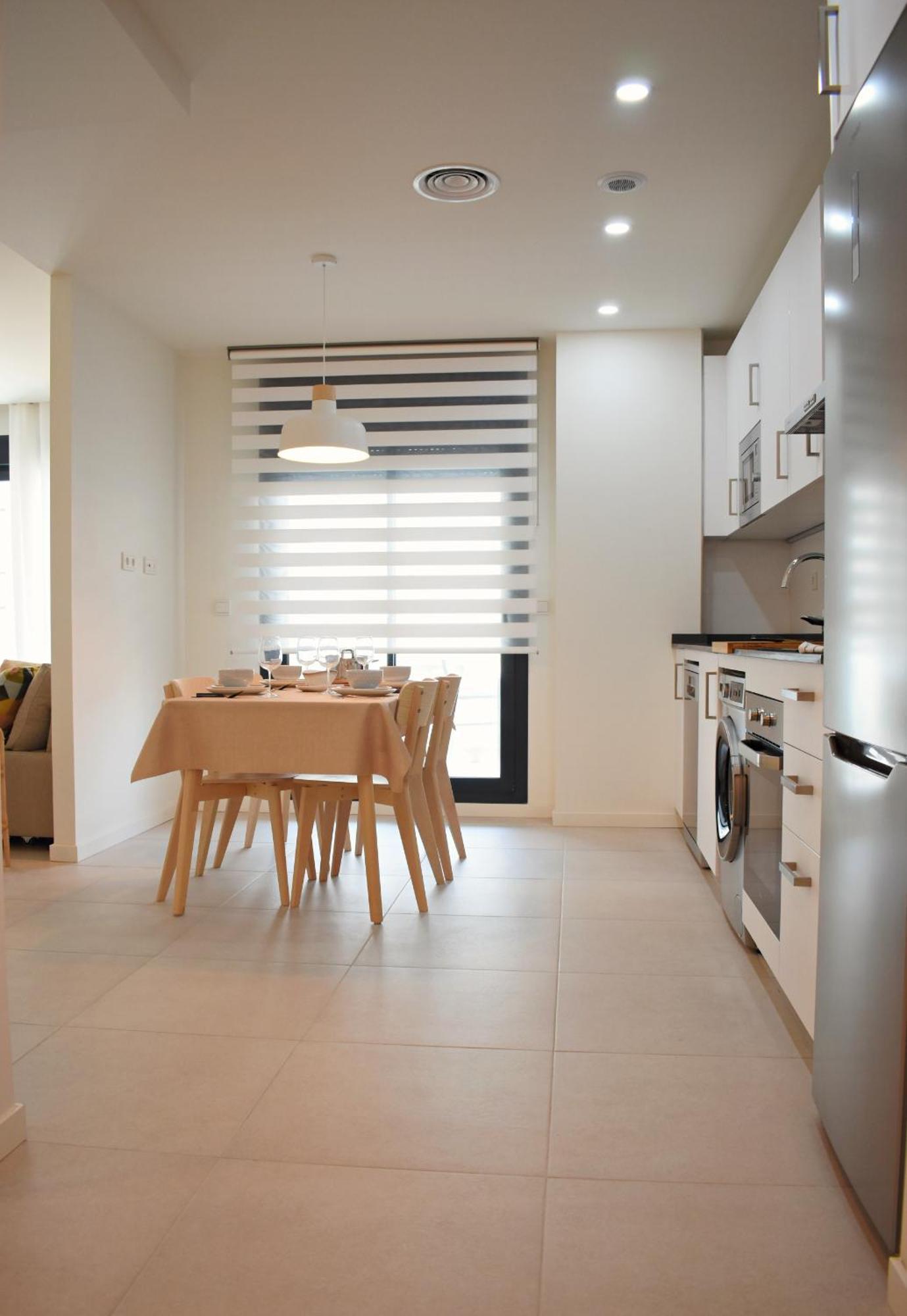 מאלגה Amalia'S Home: Luminoso Apartamento Muy Cerca De La Playa מראה חיצוני תמונה