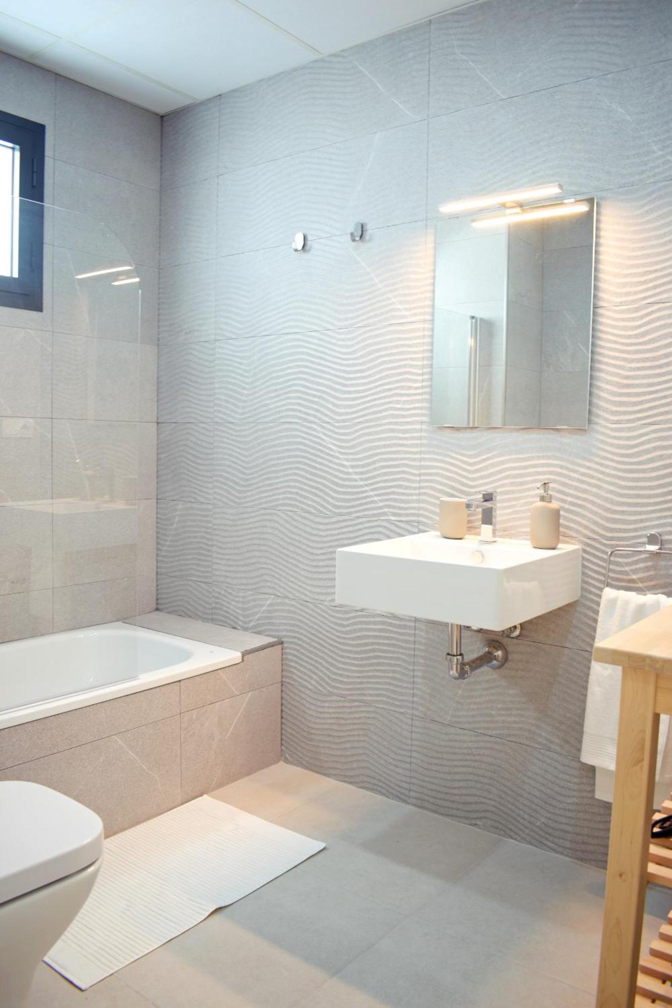 מאלגה Amalia'S Home: Luminoso Apartamento Muy Cerca De La Playa מראה חיצוני תמונה